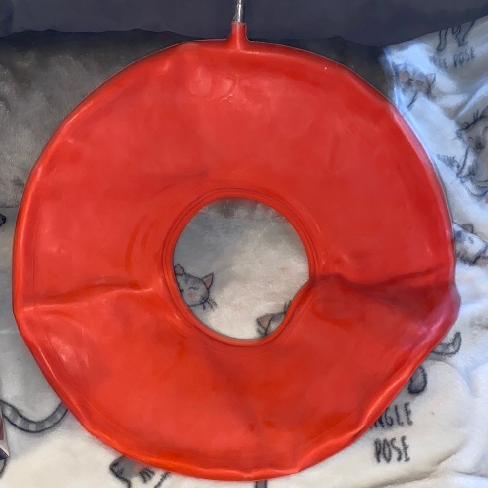 Drive Red Inflatable Rubber Cushion - Picture 2 of 15
